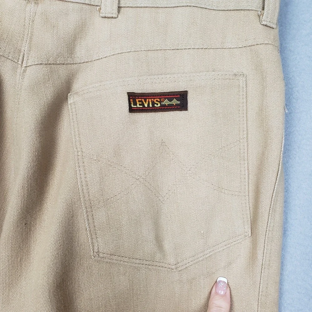 Vintage Levi's Action Slacks Men's‎ 32x30 Tan Pleated Dress Trousers Office